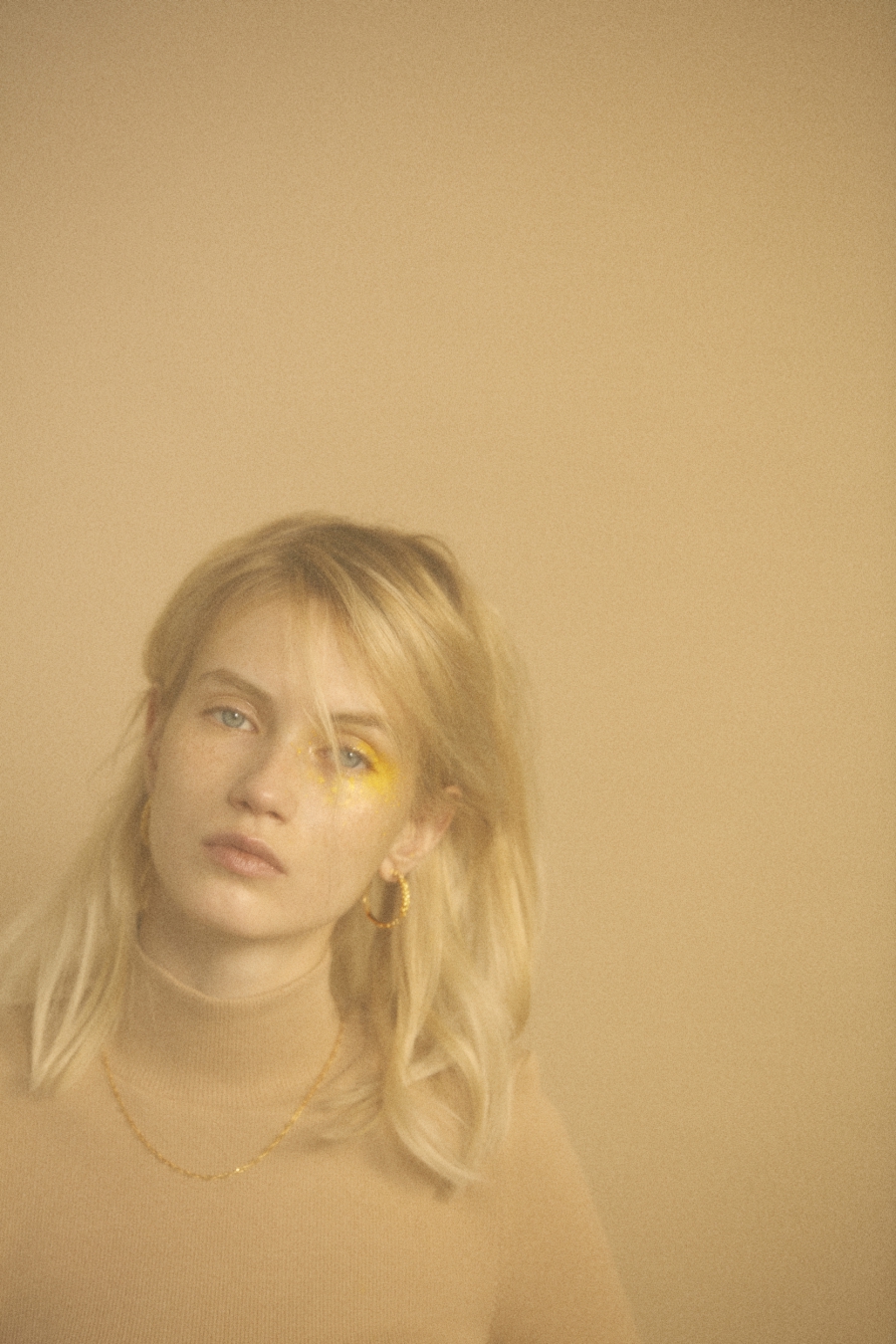 EDITORIAL: YELLOW TEST STYLED BY KAS KRYST